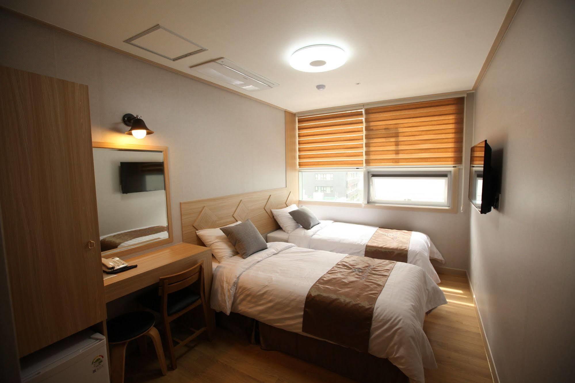 The Stay Hotel Myeongdong Seoul Exterior foto